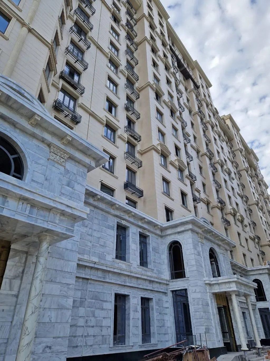 🏙️ Продаётся 3-комнатная премиальная квартира в ЖК «Belgravia» — мкр. Асанбай