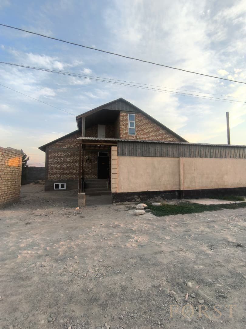 🏡 Продаётся 3-этажный дом в Учкун 2