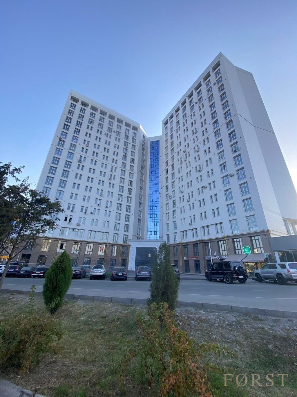 🏙️ Продаётся 3-комнатная квартира в ЖК «Бахт» — Мадина